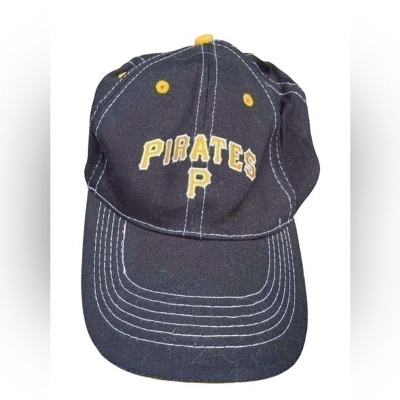 Pirate Hat - Picture 1 of 5